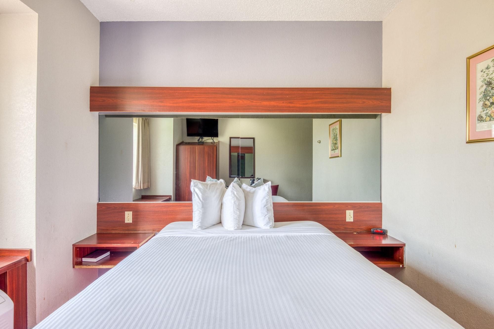 Trident Inn & Suites, Baton Rouge (Adults Only) Prairieville Екстериор снимка