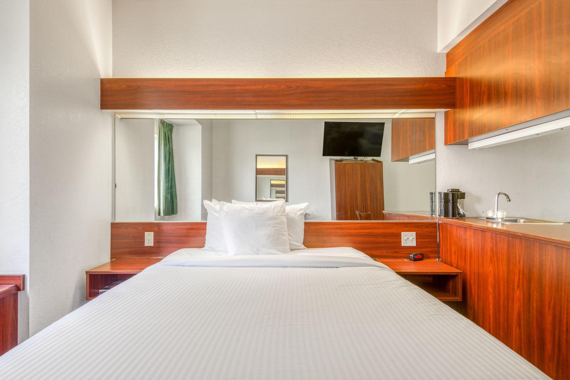 Trident Inn & Suites, Baton Rouge (Adults Only) Prairieville Екстериор снимка
