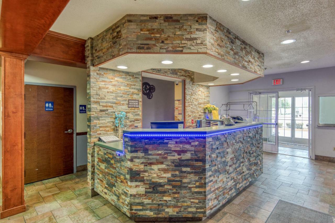 Trident Inn & Suites, Baton Rouge (Adults Only) Prairieville Екстериор снимка
